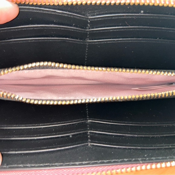 Kate Spade Instarsia Scallop Rococo Pink Wallet - Picture 9 of 11